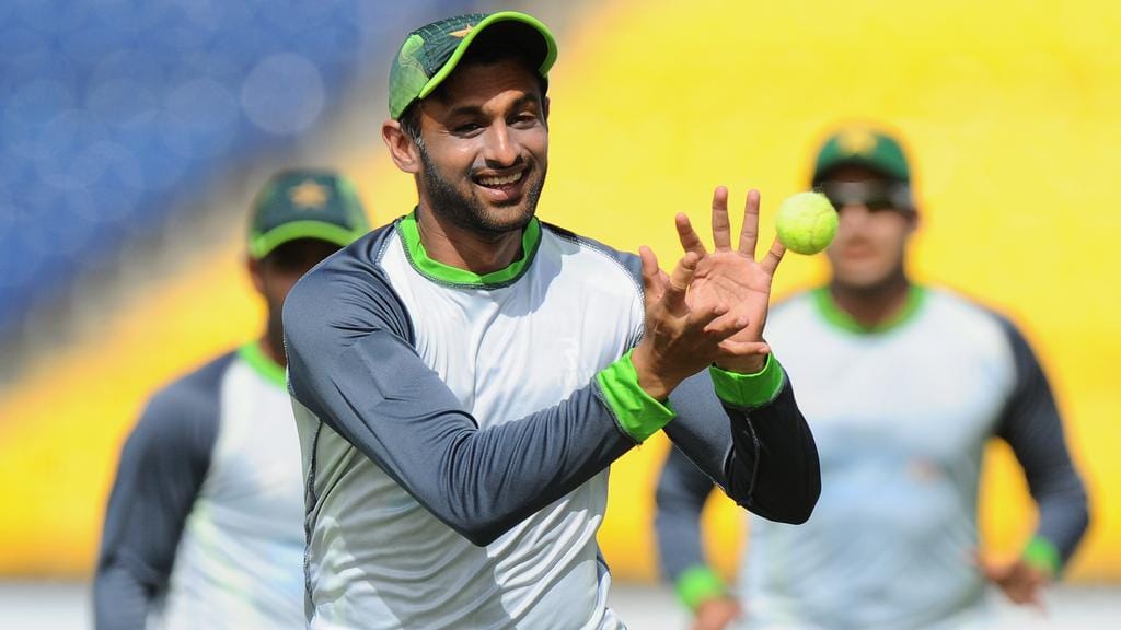 Sania Mirza's father reacts to Sana Javed's marriage to Shoaib Malik