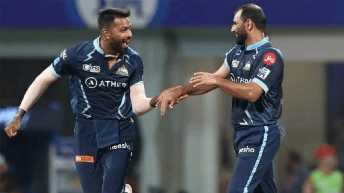 There seems to be some tension between Shami and Hardik: the Indian fast bowler liked a post that insulted the Mumbai Indians captain